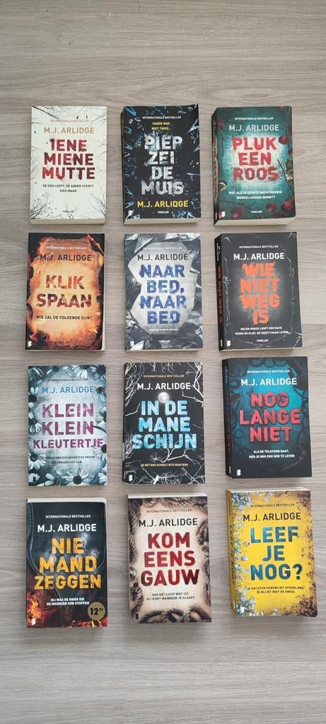 M.J. ARLIDGE Helen Grace boeken, Iene miene mutte, Boeken, Ophalen of Verzenden, Zo goed als nieuw, M.J. Arlidge