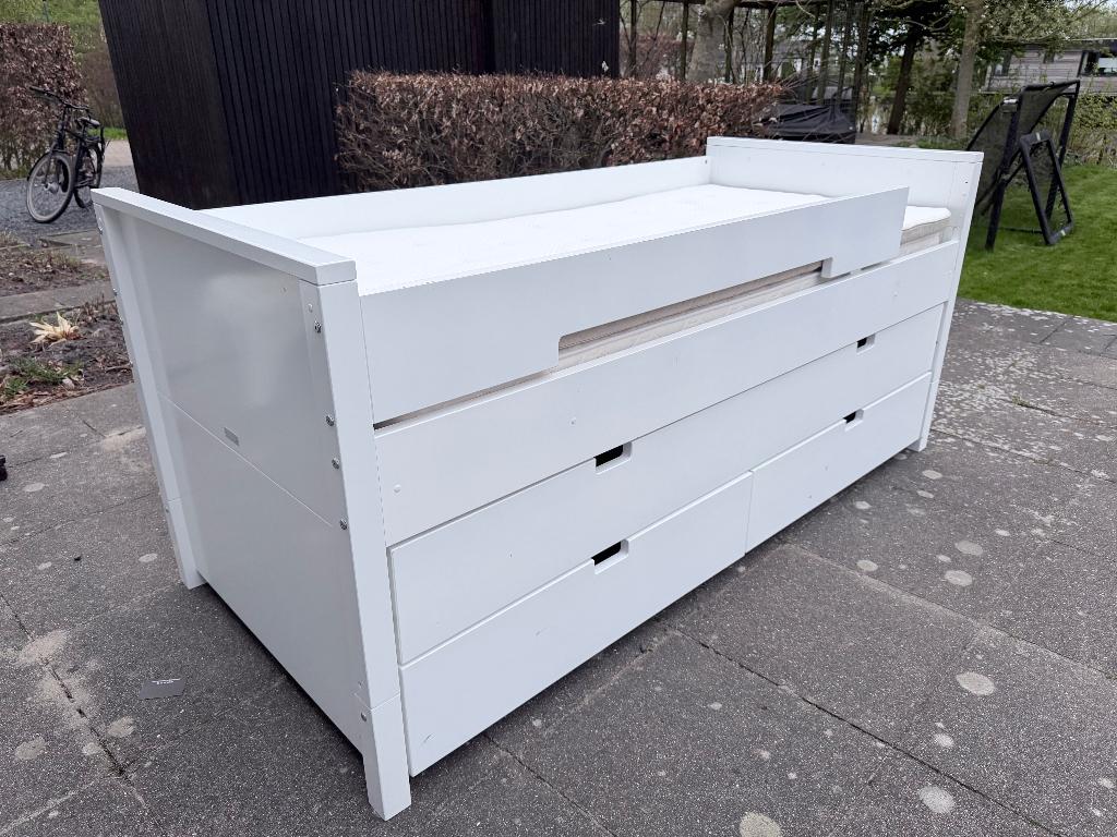 Bopita halfhoogslaper met logeerbed + 2 laden + matras, Ophalen, Gebruikt, Halfhoogslaper