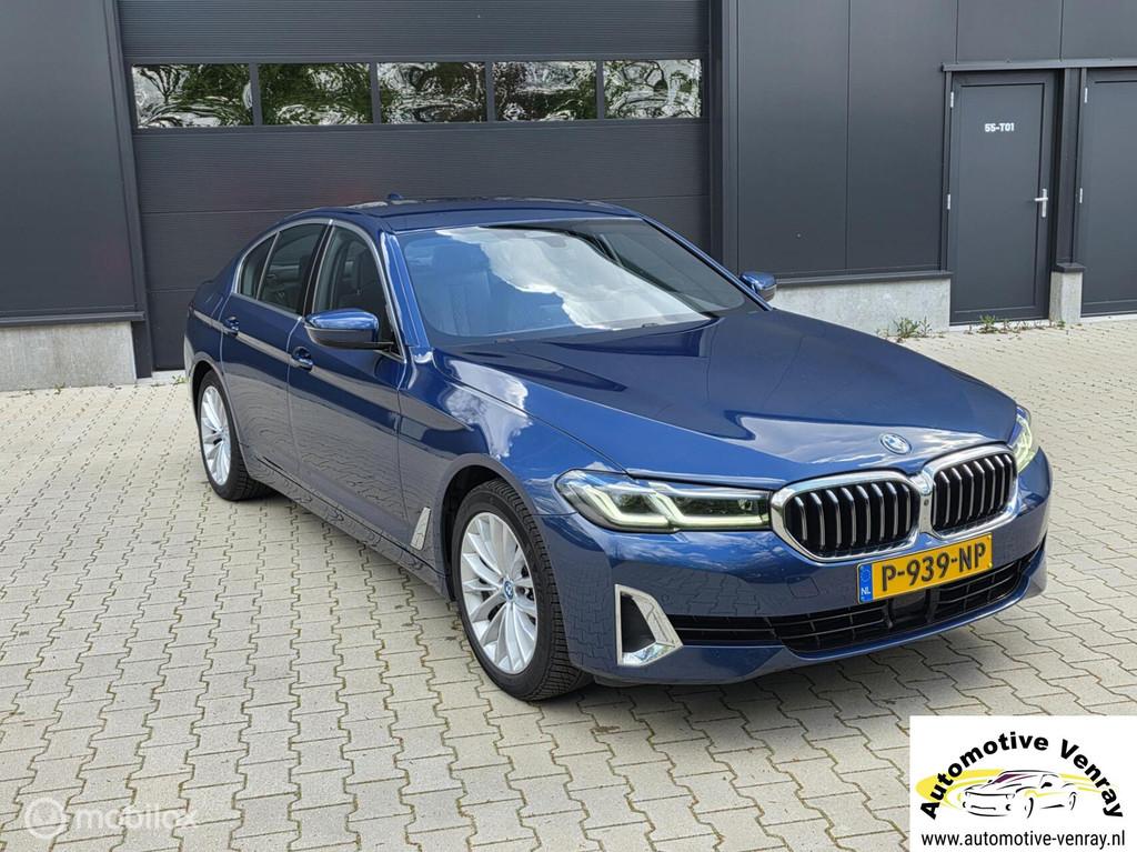 BMW 520e Luxury Line | CarPlay | Leder | Navi | PHEV, Automaat, 1998 cc, Achterwielaandrijving, Gebruikt
