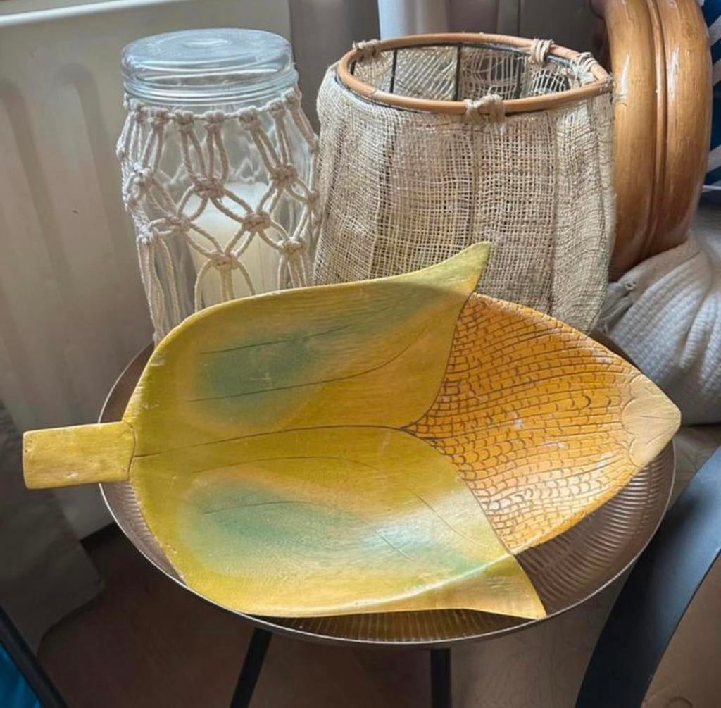 Een grote houten schaal in vorm van een maiskolf, Huis en Inrichting, Ophalen of Verzenden, Zo goed als nieuw, Rond, Hout