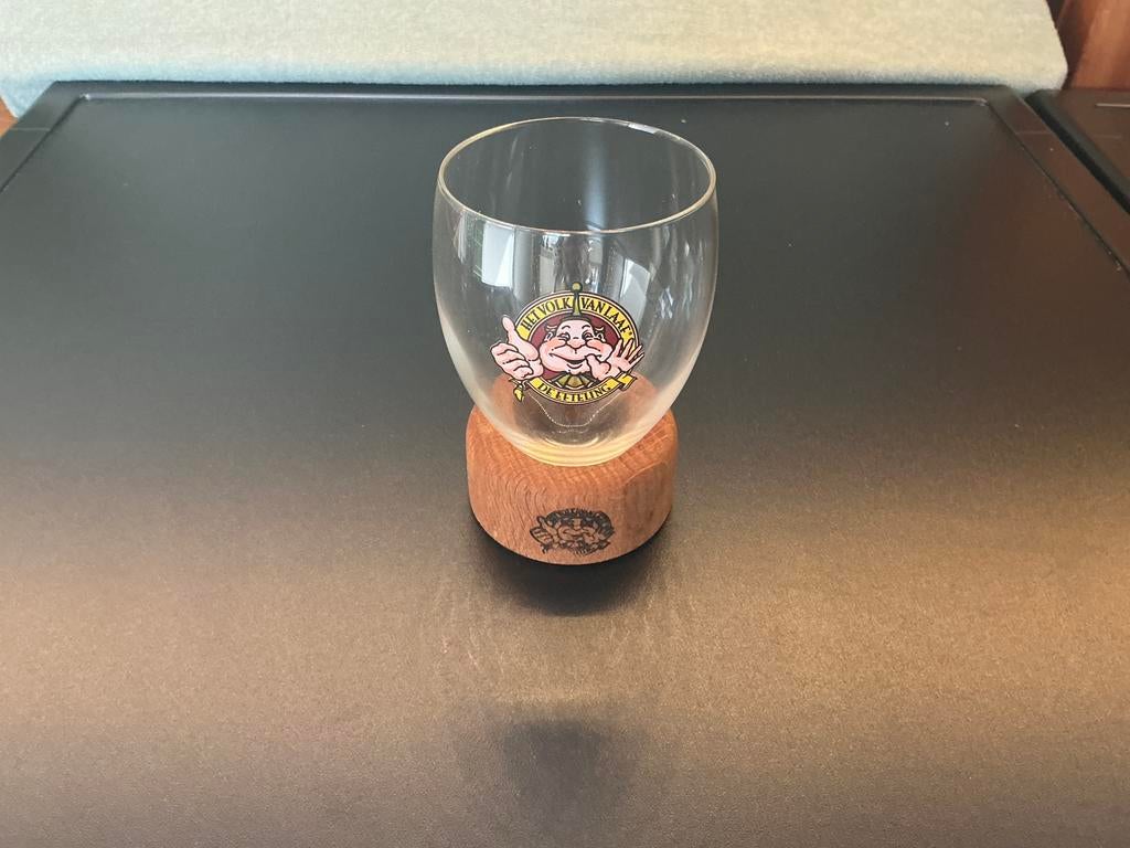 Laaf glas met glas houder, Ophalen, Zo goed als nieuw, Bierglas