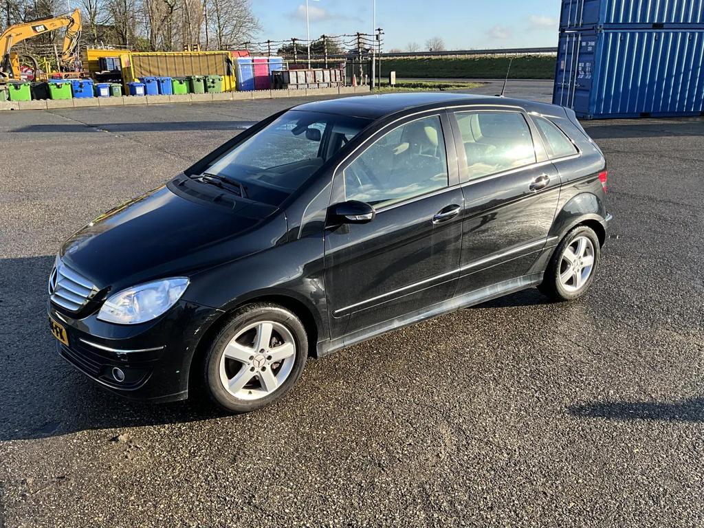 Mercedes-Benz B-Klasse B200 Turbo, Auto's, Beige, 4 cilinders, 400 kg, Zwart