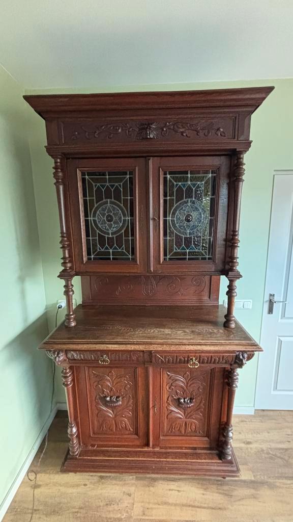 Antieke buffetkast met glas-in-lood, Huis en Inrichting, Kasten | Buffetkasten, Gebruikt, 200 cm of meer, 100 tot 150 cm, 50 tot 75 cm