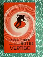 Hotel Vertigo, Kees ‘t Hart, Ophalen of Verzenden, Zo goed als nieuw, Nederland