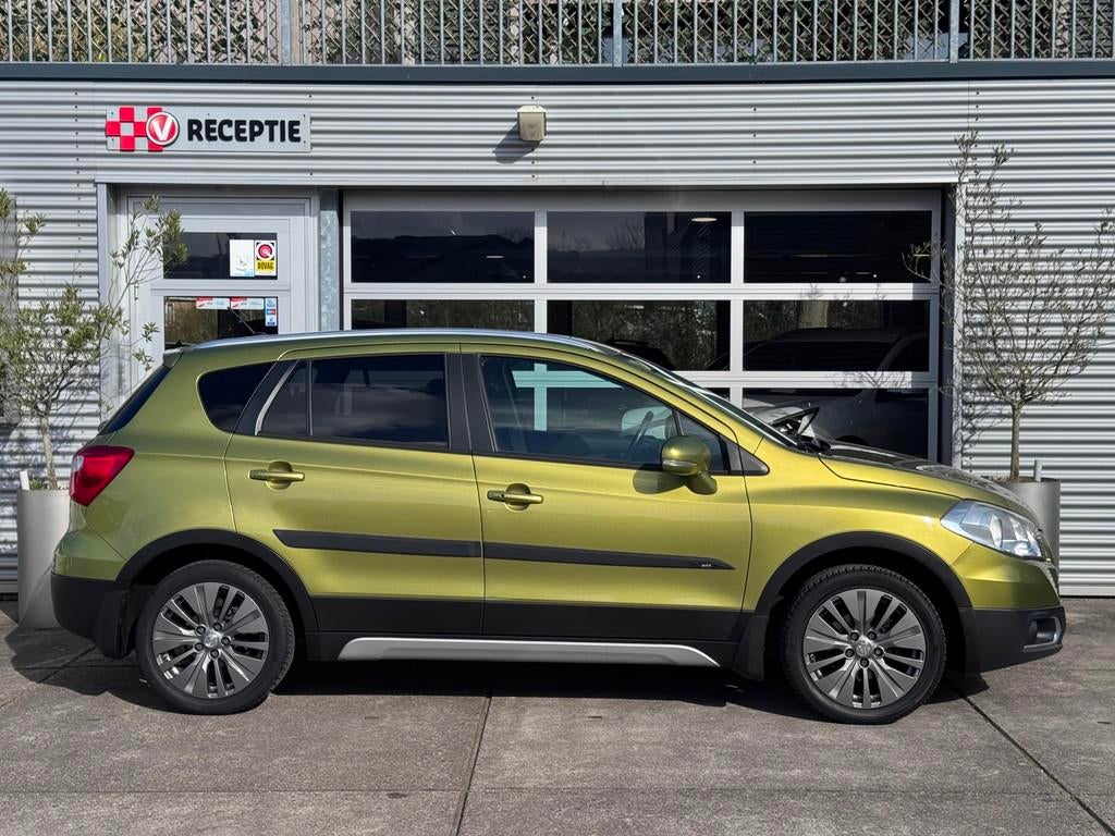 Suzuki SX4 S-Cross 1.6 Exclusive Schuifdak / Cruise / Clima, Voorwielaandrijving, Gebruikt, Euro 6, 4 cilinders