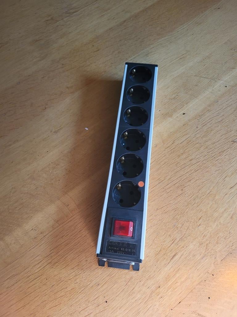 Groneberg stekker, Ophalen of Verzenden, Minder dan 2 meter, Overige kabels