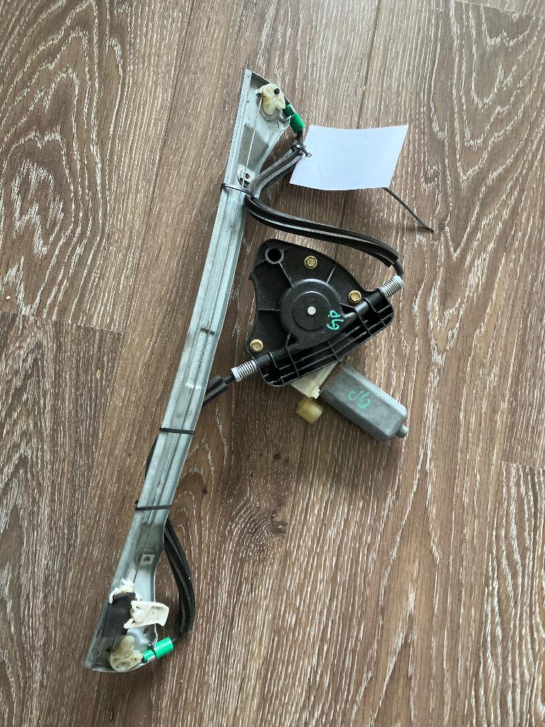 Raam mechaniek Renault Clio 2  rechts, Auto-onderdelen, Ruiten en Toebehoren, Ophalen of Verzenden, Gebruikt, Renault