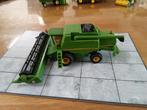 Siku 1/87 John Deere combine, Ophalen of Verzenden, Zo goed als nieuw, Hijskraan, Tractor of Landbouw, SIKU