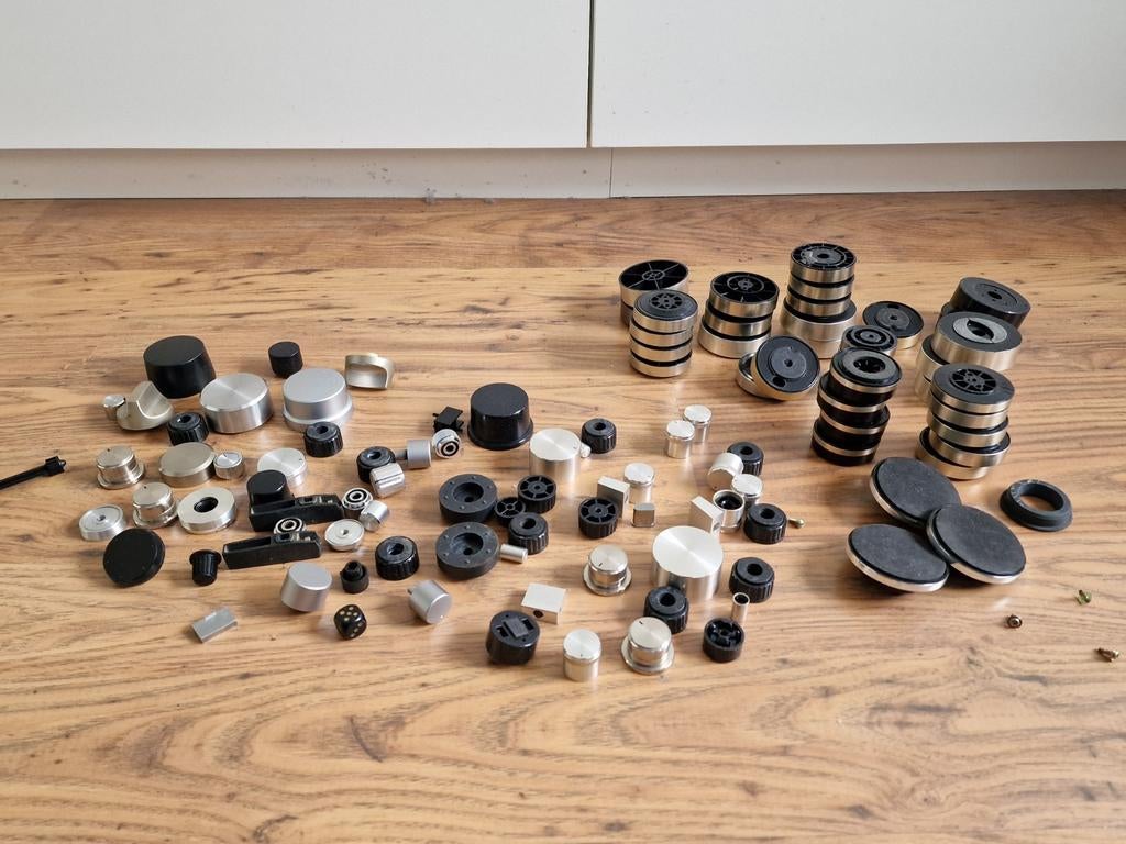 Diverse Audio Knoppen en Poten - Onderdelen, Ophalen of Verzenden