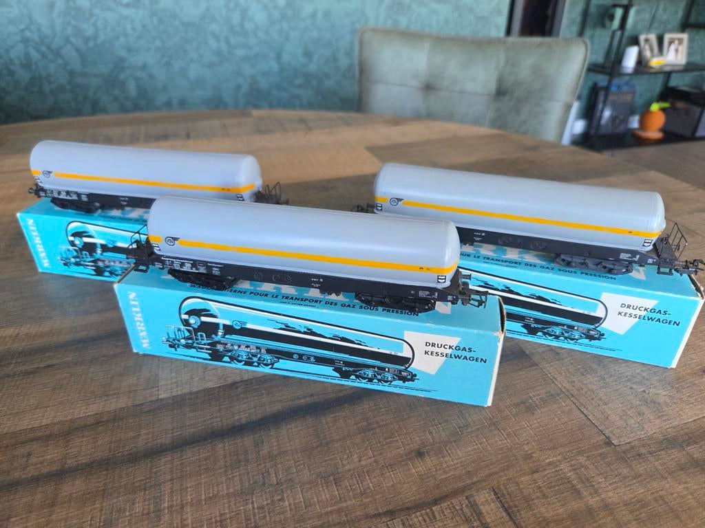 Märklin VTG drukgas ketelwagens 4628 set van 3, Wisselstroom, Wagon, Ophalen of Verzenden, Zo goed als nieuw