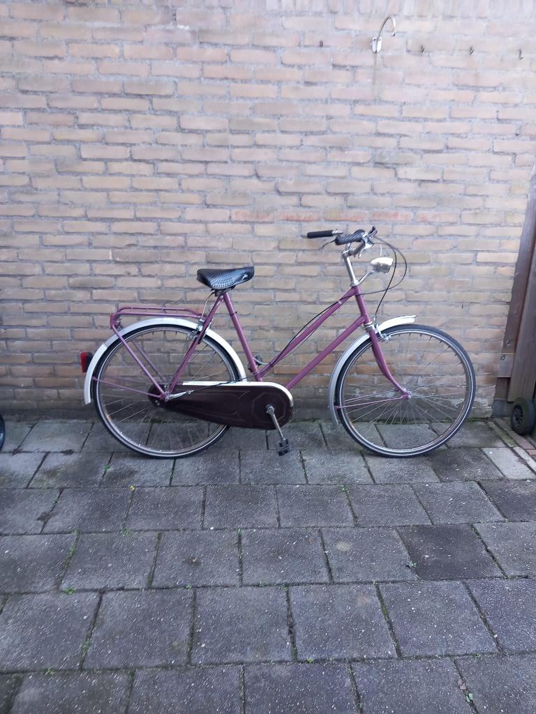 Paarse damesfiets, Fietsen en Brommers, Fietsen | Dames | Damesfietsen, Versnellingen, Ophalen, Overige merken, 53 tot 56 cm