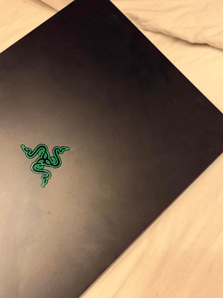 Razer blade 17 RTX 3060, Computers en Software, Met videokaart, 2 tot 3 Ghz, Ophalen of Verzenden, Zo goed als nieuw