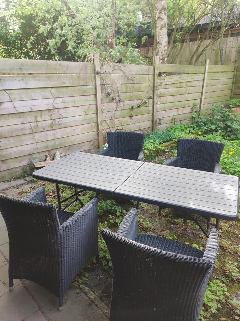 Tuinset met 4 stoelen in Nijmegen - Ophalen, Tuin en Terras, Tuinsets en Loungesets, Ophalen, Overige materialen, Gebruikt, Meer dan 8 zitplaatsen