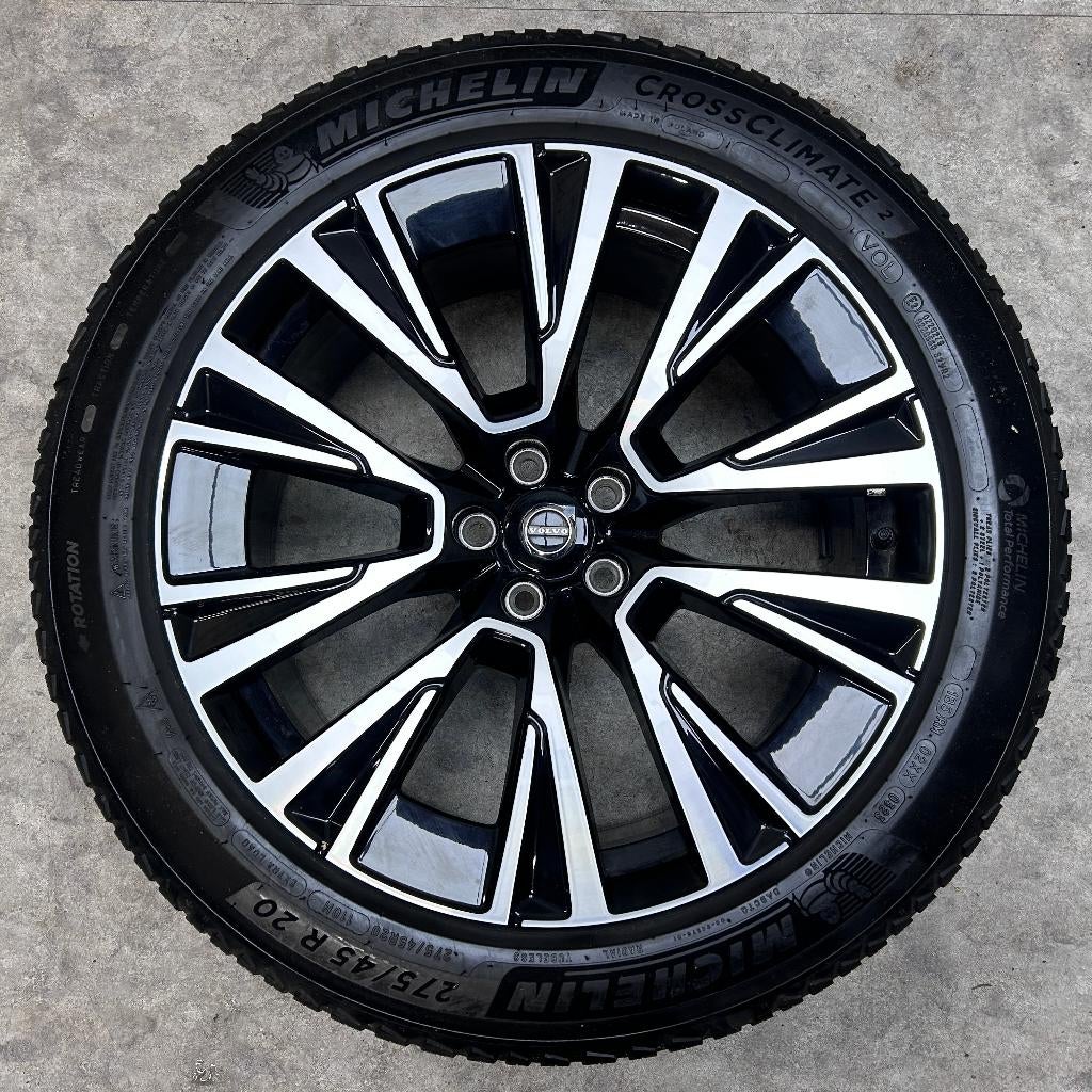 20 inch originele velgen + all season banden Volvo XC90, Auto-onderdelen, Banden en Velgen, Gebruikt, Banden en Velgen, Ophalen of Verzenden