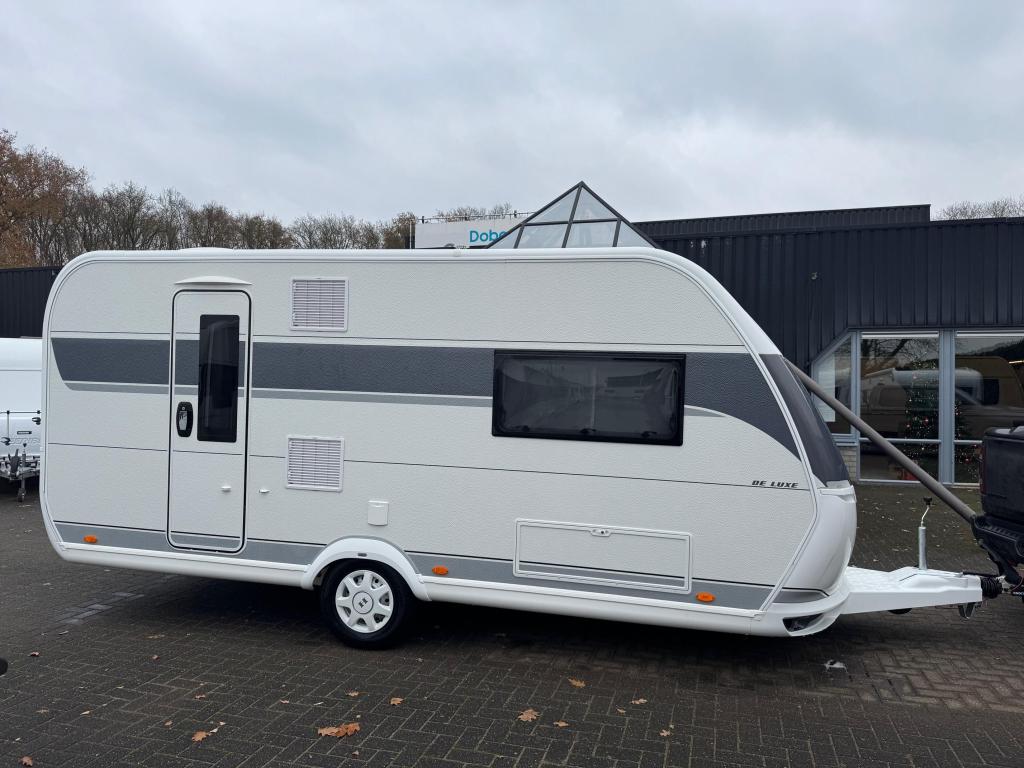 Hobby de Luxe 460 SL 2026 | Enkele bedden, Caravans en Kamperen, Caravans, Hobby, Schokbreker, Bedrijf, Tot en met 3