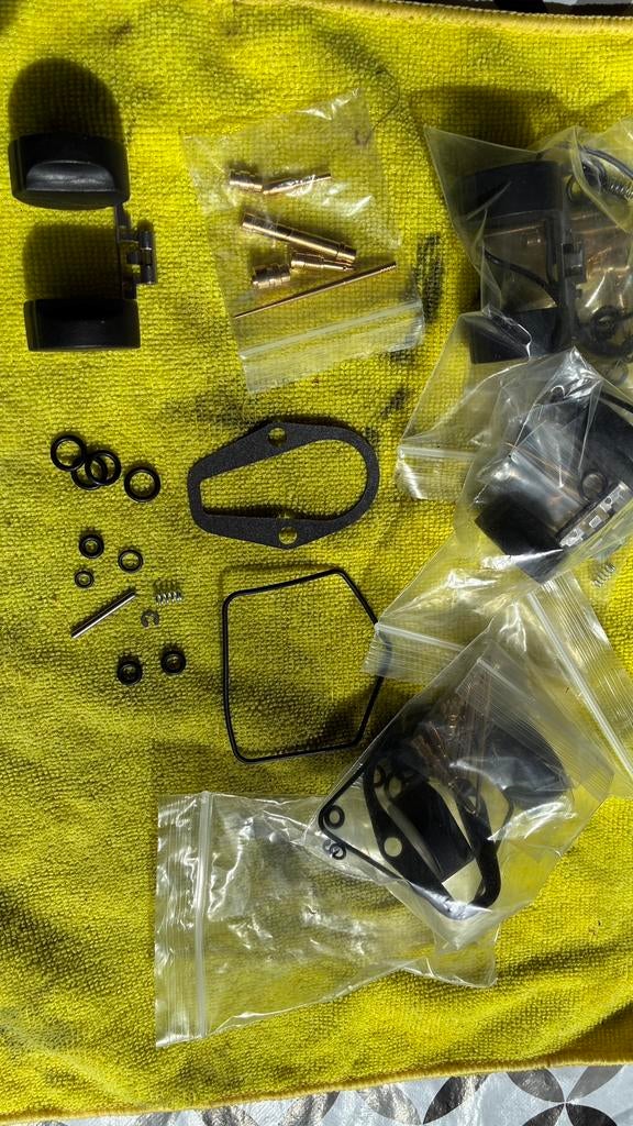 Honda CB550 Four carburateur revisie setjes jaren 70, Motoren, Ophalen of Verzenden, Nieuw