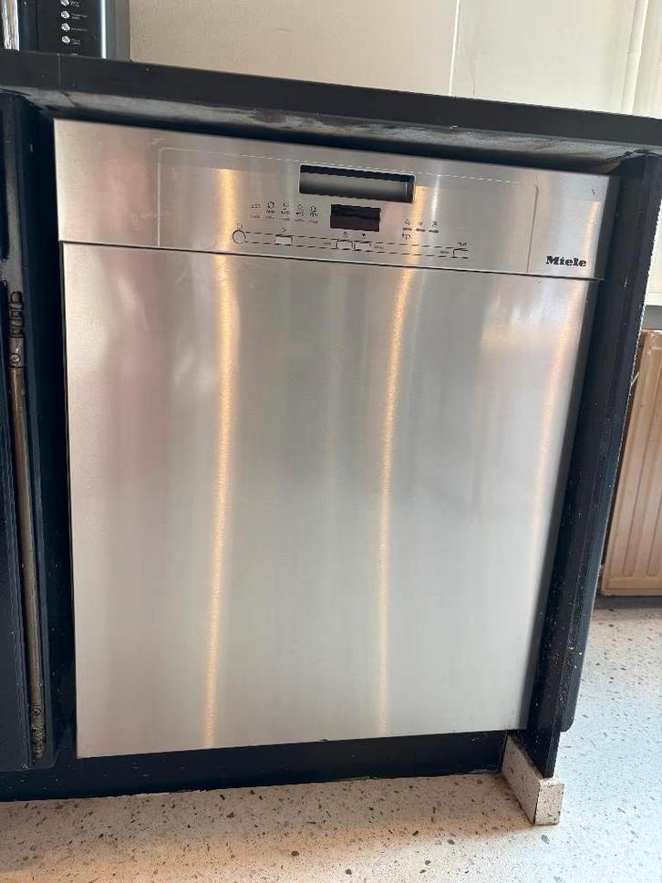 PRACHTIGE MIELE G5022SCU inbouw zeer zuinig A+++ 3D bestekla, Witgoed en Apparatuur, Vaatwasmachines, Zo goed als nieuw, Inbouw