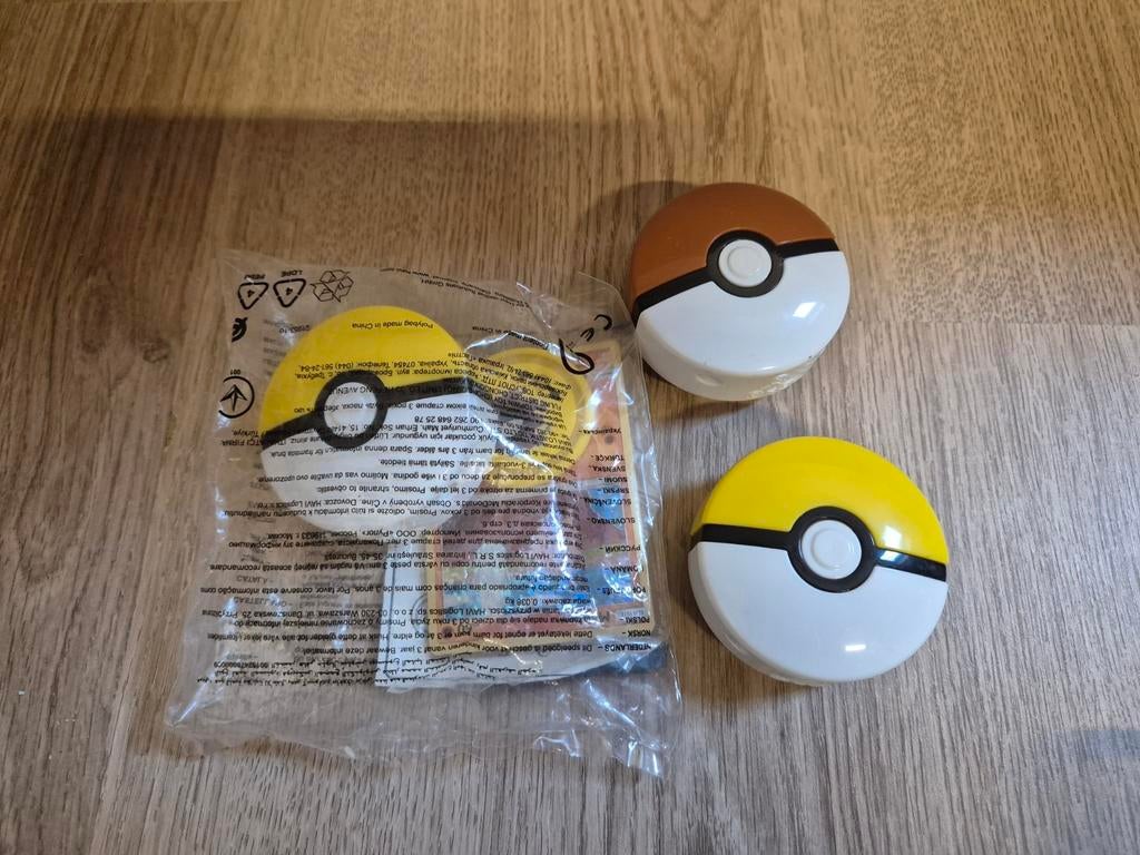 Pokemon pokeball mcdonalds speeltjes, Verzamelen, Poppetjes en Figuurtjes, Ophalen of Verzenden
