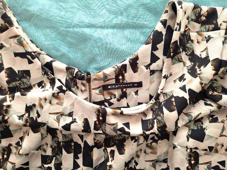 Mooie jurk van - EXPRESSO - Maat 44, Kleding | Dames, Jurken, Zo goed als nieuw, Maat 42/44 (L), Overige kleuren, Knielengte, Ophalen of Verzenden