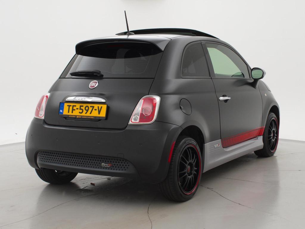 Fiat 500 E 24kwh AUT. ELEKTRISCH + SCHUIFDAK / STOELVERWARMI, Auto's, Fiat, Open dak, Gebruikt, 4 stoelen, Zwart
