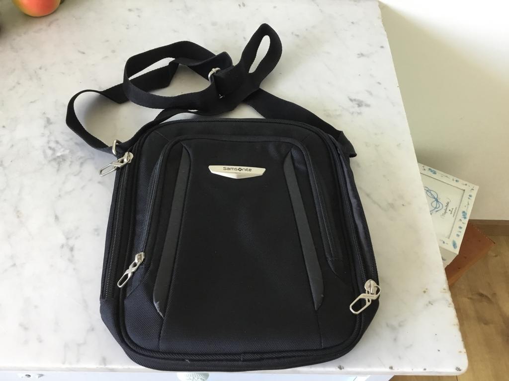 Samsonite schoudertasje, Zwart, Minder dan 40 cm, Nieuw, Minder dan 35 cm