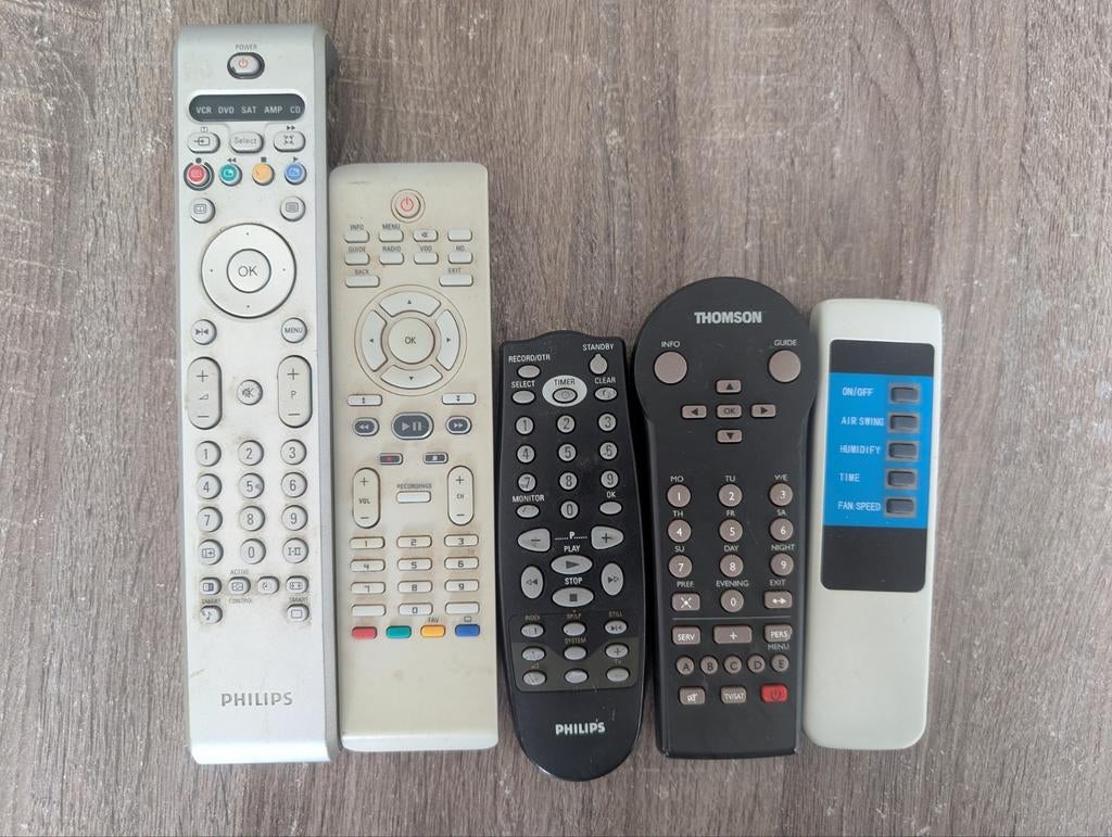 Philips & Thomson Afstandsbedieningen (TV, Recorder, Airco,, Ophalen of Verzenden, Gebruikt, Origineel, Tv