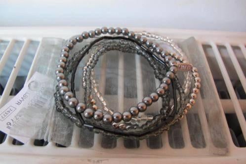 LBVYR bracelets, Ophalen of Verzenden, Nieuw, Zilver, Elastiek