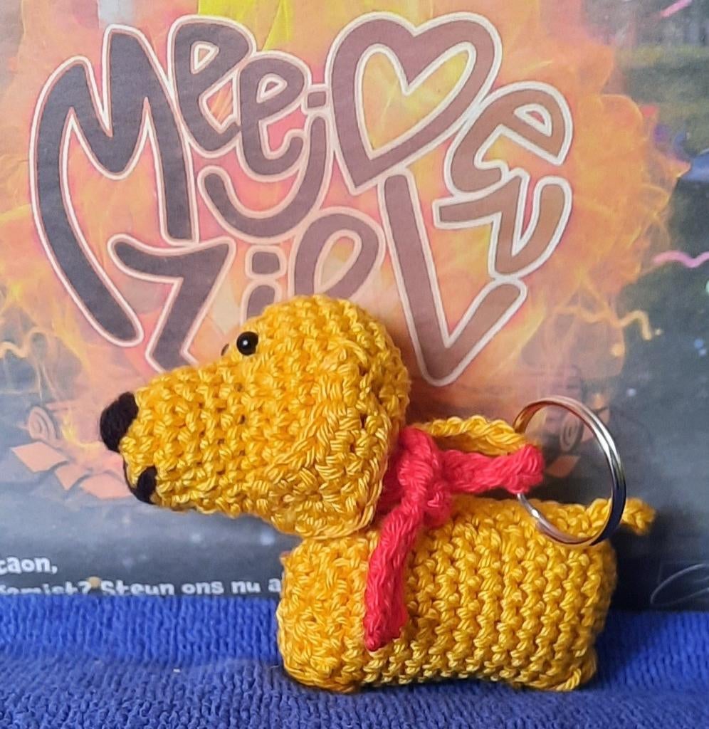 Leuke gehaakte teckel sleutelhanger, Ophalen of Verzenden, Nieuw, Dier of Natuur