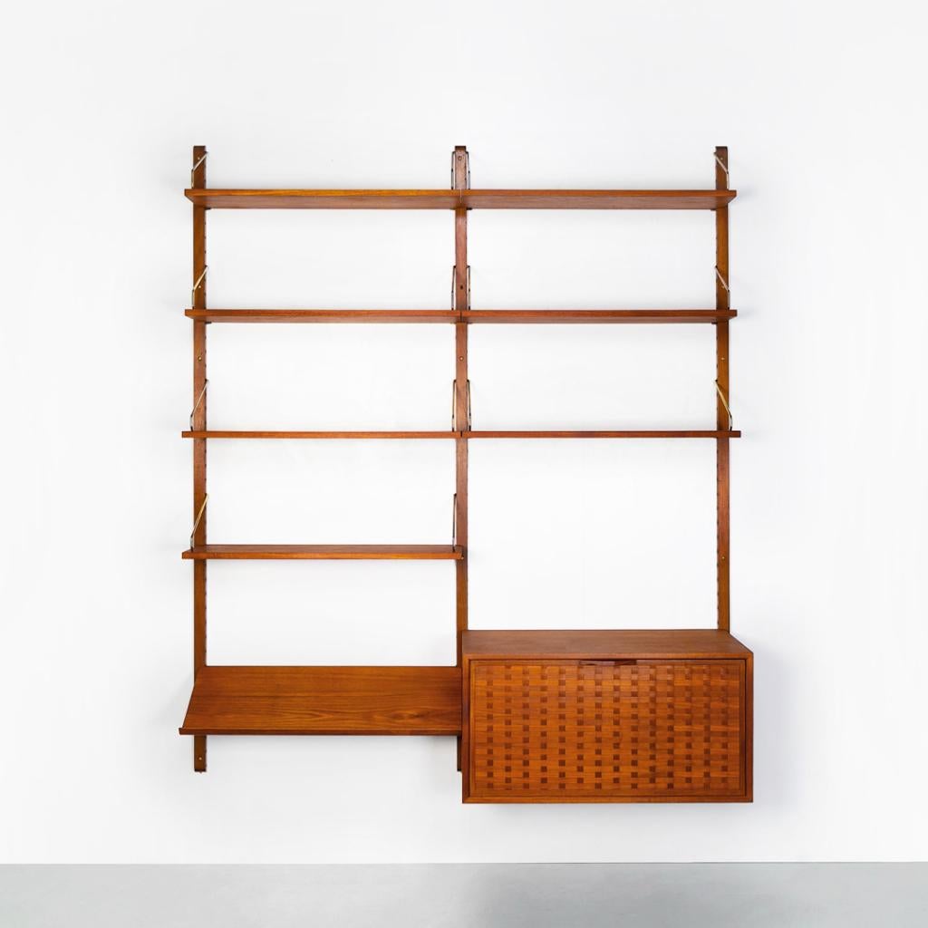 Vintage Deense Poul Cadovius wandkast in teakhout, Ophalen, 150 tot 200 cm, Teakhout, 150 tot 200 cm
