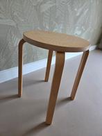 Ikea Frosta Kruk - Houten Zitkruk, Bruin, Scandinavisch, Ophalen of Verzenden, Zo goed als nieuw