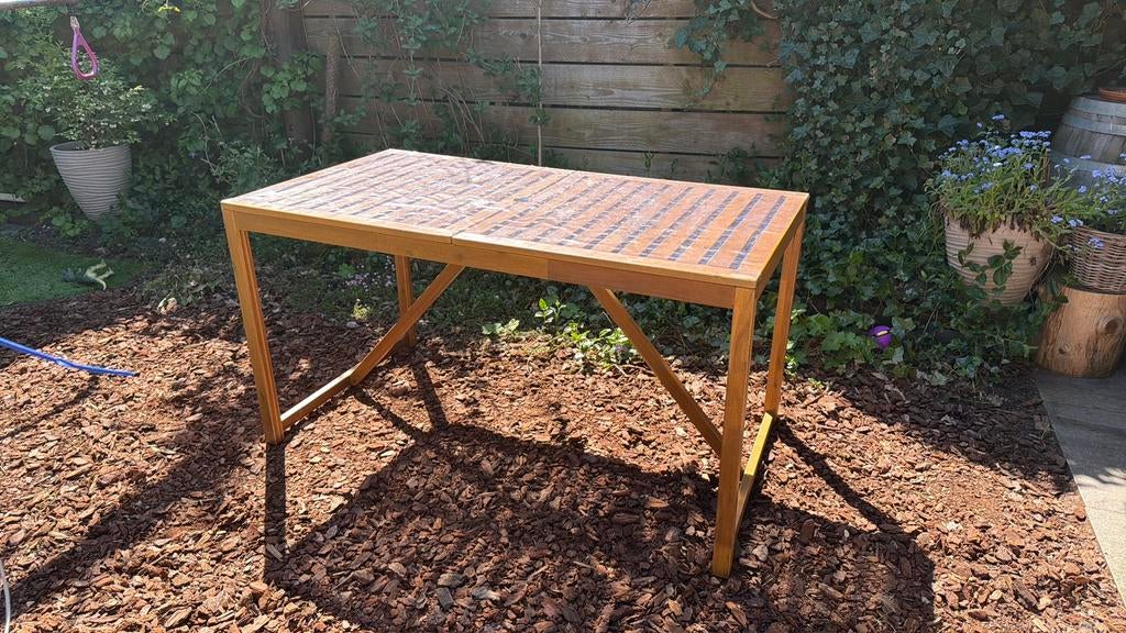 Ikea Nammaro buitentafel, Ophalen, Zo goed als nieuw