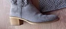 Moccio lange laarzen, lichtgrijs, mt.39, Kleding | Dames, Schoenen, Hoge laarzen, Moccio, Ophalen of Verzenden, Zo goed als nieuw
