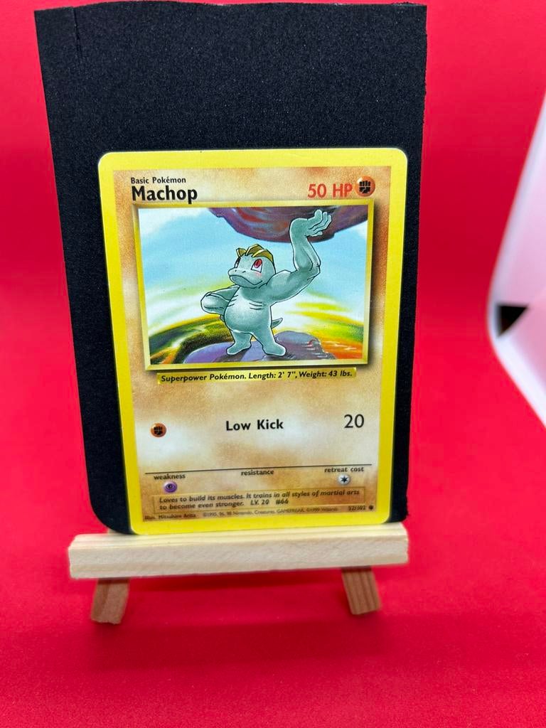 Machop 52/102 Base Set, Ophalen of Verzenden, Gebruikt