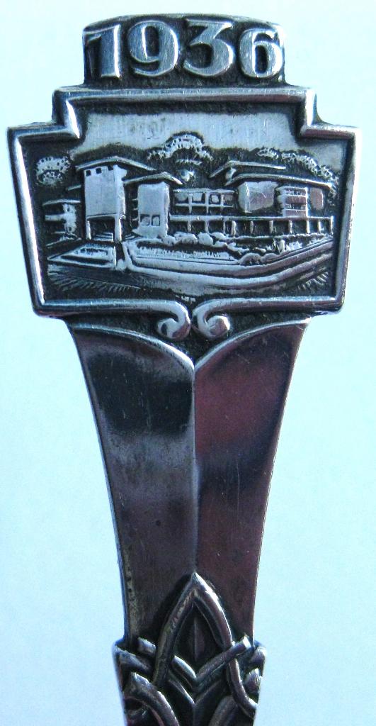 AVRO Hilversum Verzilverde Lepel Gero 1936, Antiek en Kunst, Antiek | Bestek, Ophalen of Verzenden