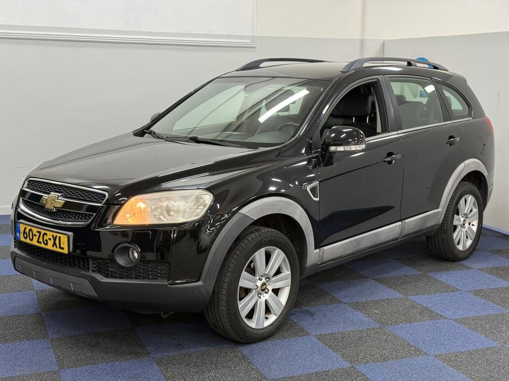Chevrolet Captiva 3.2i Executive / AUTOMAAT / 7 PERSN / NAVI, Auto's, Chevrolet, 1780 kg, 3195 cc, Gebruikt, 2000 kg