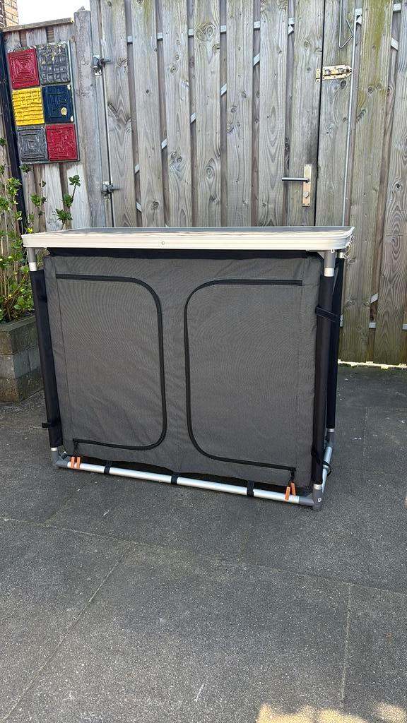 Obelink Avignon Campingkast Grey – Ruim & Stevig!, Caravans en Kamperen, Kampeermeubelen, Zo goed als nieuw, Campingkast, Ophalen