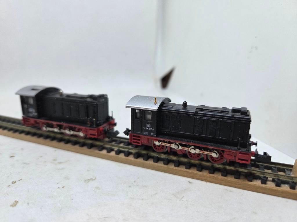 Loop of sloop of onderdelen Minitrix V36 locjes  in 1 koop, Gebruikt, Trix, Ophalen of Verzenden, Analoog