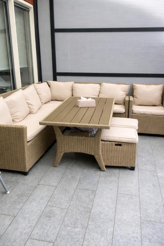 Luxe Wicker Loungeset met Eettafel en Kussens, Tuin en Terras, Tuinsets en Loungesets, 5 zitplaatsen, Bank, Ophalen of Verzenden