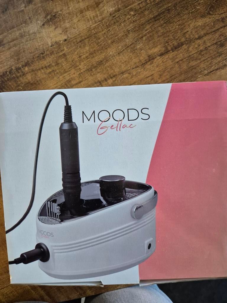 Elektrische nagelfrees - Moods Gellac, Ophalen of Verzenden, Nieuw, Gehele gezicht, Verzorging
