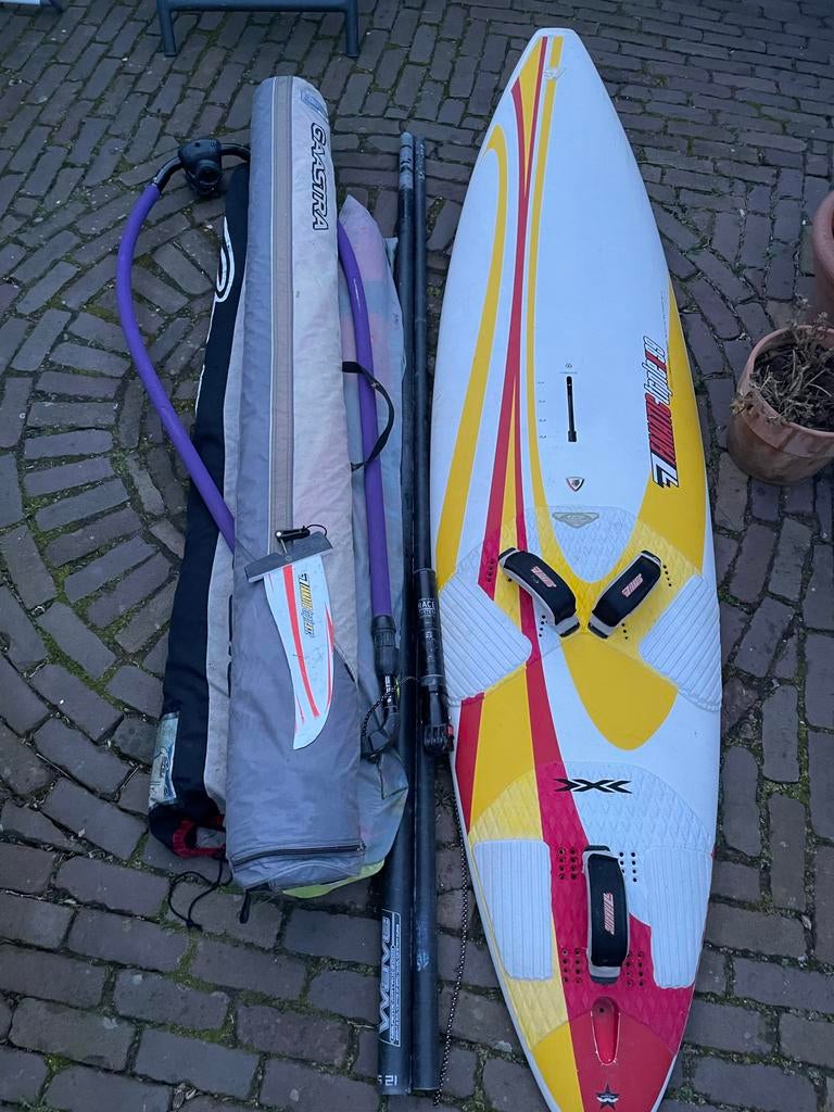 Windsurfset: Fanatic TrippleX board met 3 zeilen en mast/gie, Watersport en Boten, Windsurfen, Ophalen, Minder dan 250 cm, Met vin(nen)