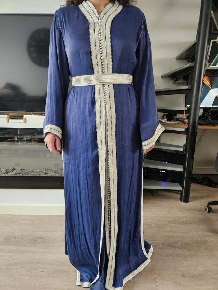 Marokkaanse takshita, Kleding | Dames, Gelegenheidskleding, Nieuw, Overige typen, Maat 38/40 (M), Paars, Ophalen of Verzenden