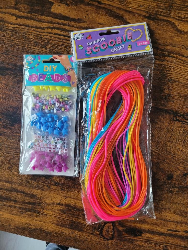 DIY Kralen en Scoobie Draad Knutselset, Ophalen of Verzenden, Kraal