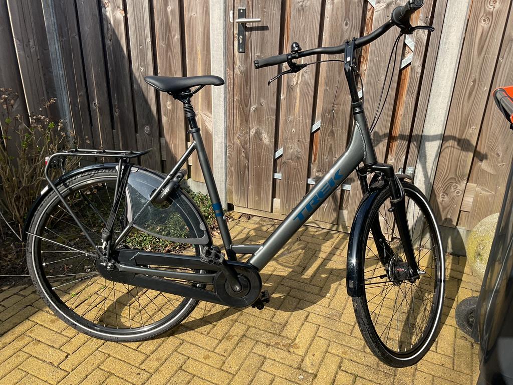 Trek District 2 damesfiets - Zo goed als nieuw, Overige merken, Versnellingen, Zo goed als nieuw, 56 cm of meer