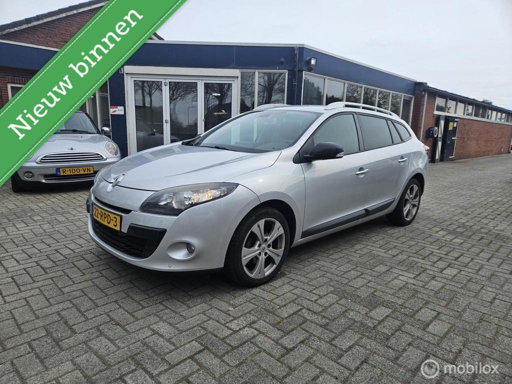 Renault Megane Estate 1.4 TCe Bose, Lees advertentie, Auto's, Renault, Voorwielaandrijving, Euro 5, Gebruikt, 4 cilinders