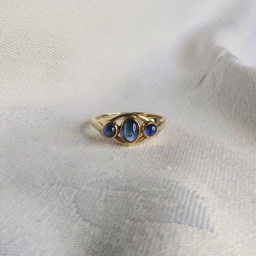 Vintage ring goud 9k met cabochon saffier, Sieraden, Tassen en Uiterlijk, Antieke sieraden, Verzenden, Goud, Ring, Met edelsteen