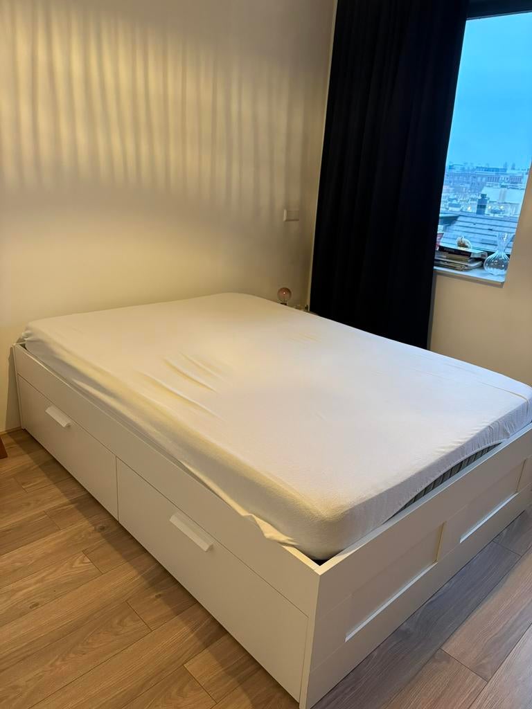 Ikea brimnes bed 140 x 200cm inclusief matras, Huis en Inrichting, Slaapkamer | Boxsprings, Ophalen, Gebruikt, Wit, Tweepersoons