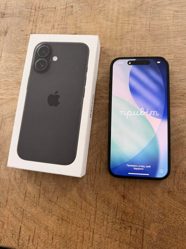 iPhone 16 - Zo goed als nieuw, 95% accu, Ophalen of Verzenden, Zo goed als nieuw, IPhone 16