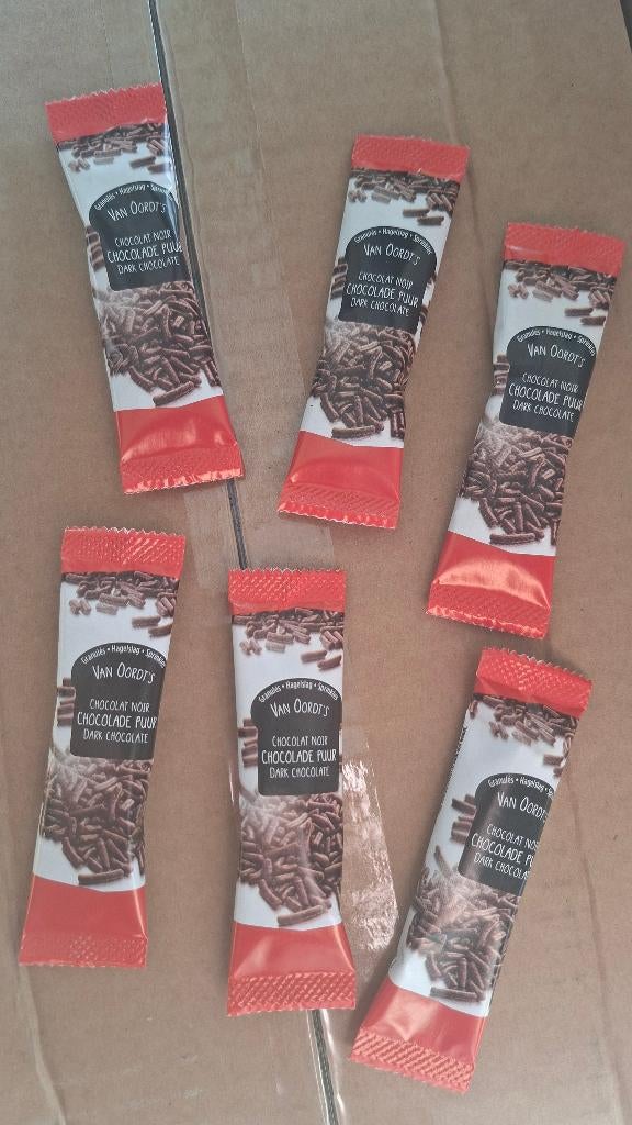 8 dozen Van Oordt zakjes Chocoladehagelslag Puur, Diversen, Levensmiddelen, Ophalen of Verzenden