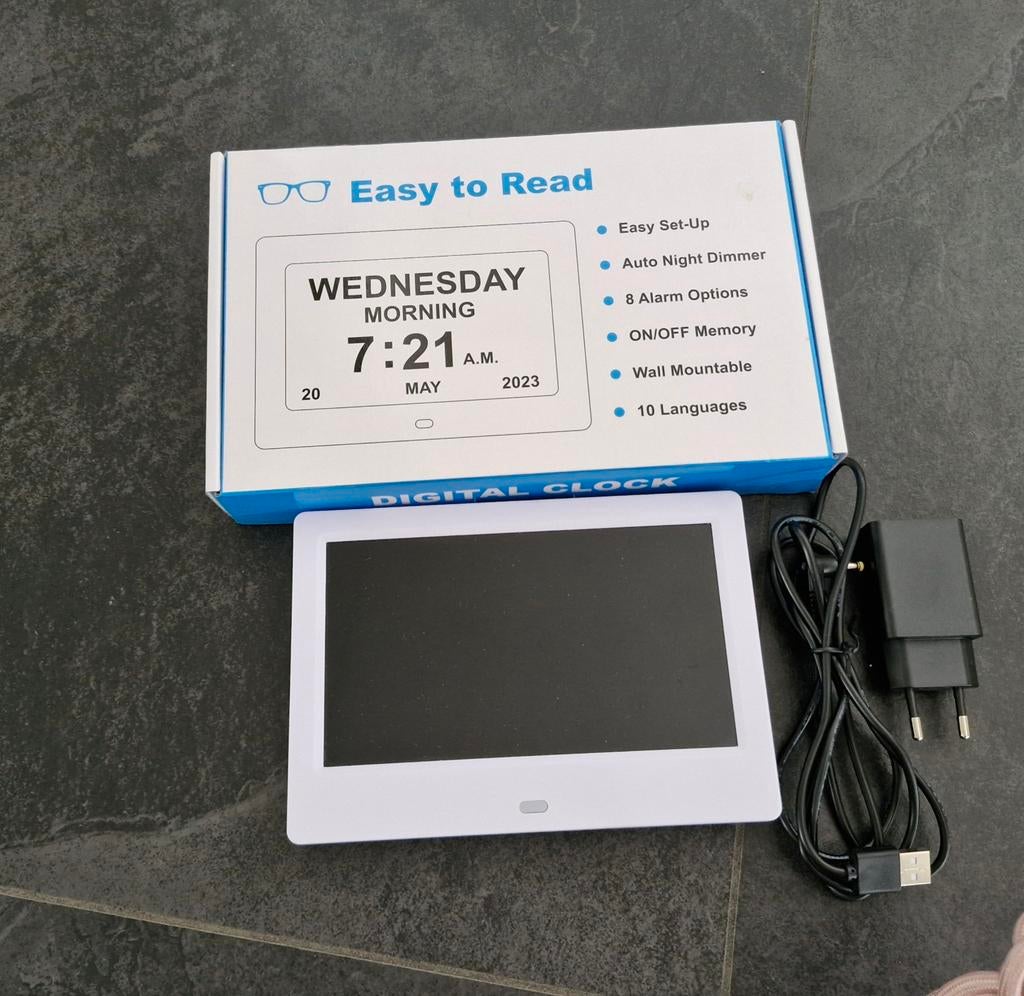 Dementieklok - Digitale kalenderklok, Ophalen of Verzenden, Nieuw, Digitaal, Wekker of Tafelklok