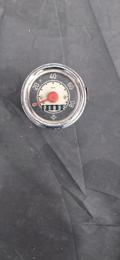 Km teller snelheidsmeter Kreidler eitank, Fietsen en Brommers, Brommeronderdelen | Kreidler, Ophalen of Verzenden, Gebruikt, Overige typen